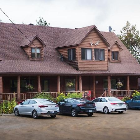 L'Auberge Refuge Du Trappeur แซงต์มาติเยอดูปาร์ก ภายนอก รูปภาพ