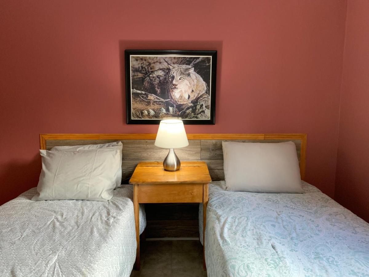 L'Auberge Refuge Du Trappeur แซงต์มาติเยอดูปาร์ก ภายนอก รูปภาพ